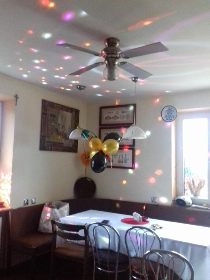 Homestay Strozowka Горлице Екстериор снимка