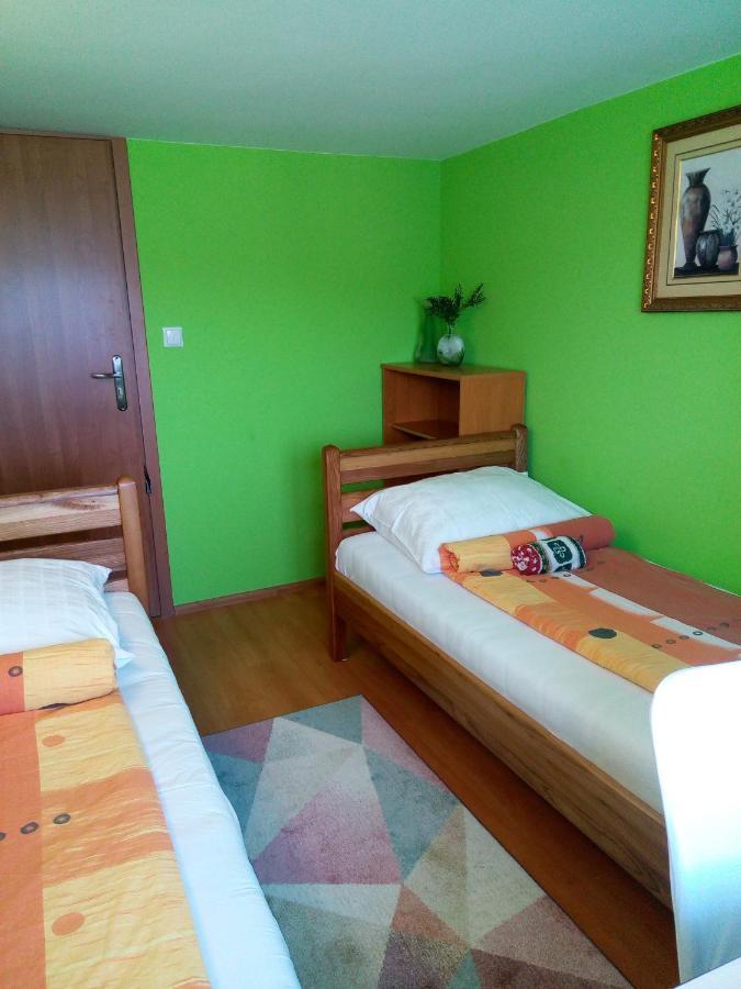 Homestay Strozowka Горлице Екстериор снимка