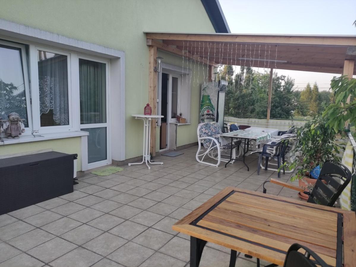 Homestay Strozowka Горлице Екстериор снимка