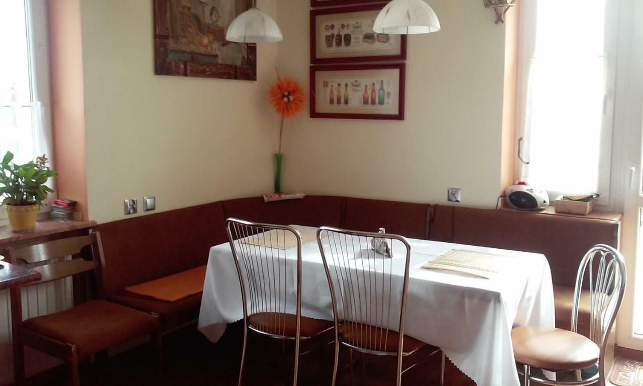 Homestay Strozowka Горлице Екстериор снимка